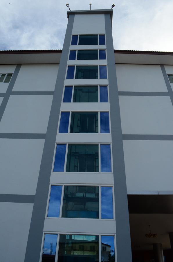 Ketsara Hotel Maha Sarakham Zewnętrze zdjęcie